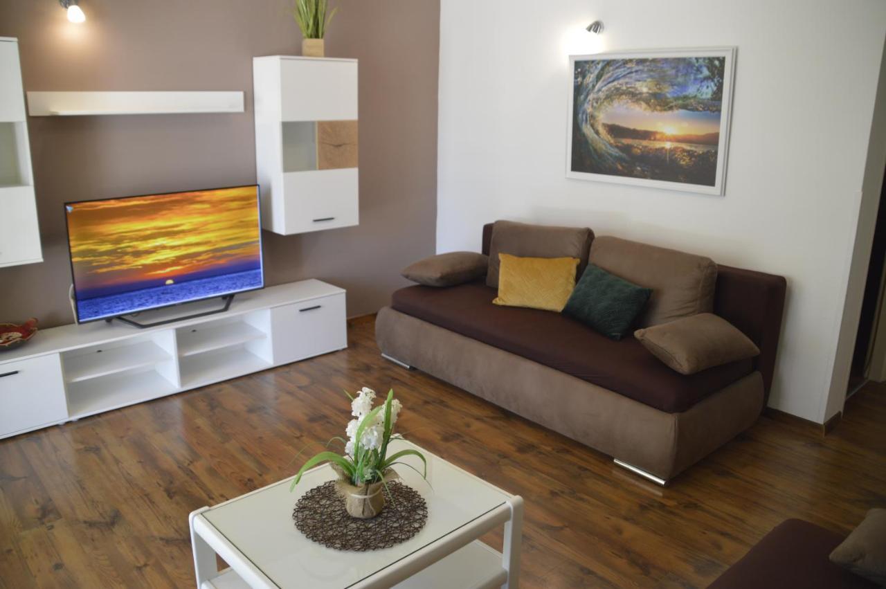 Lily Apartment Krk Town Exterior photo